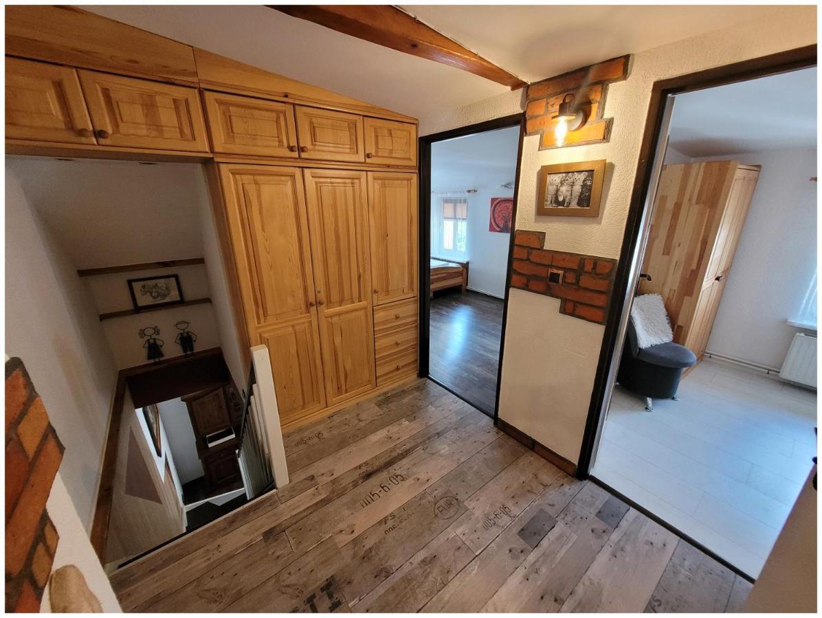 Apartament Kocie Sny - Pod Zamkiem Chojnik Appartement Jelenia Góra Buitenkant foto